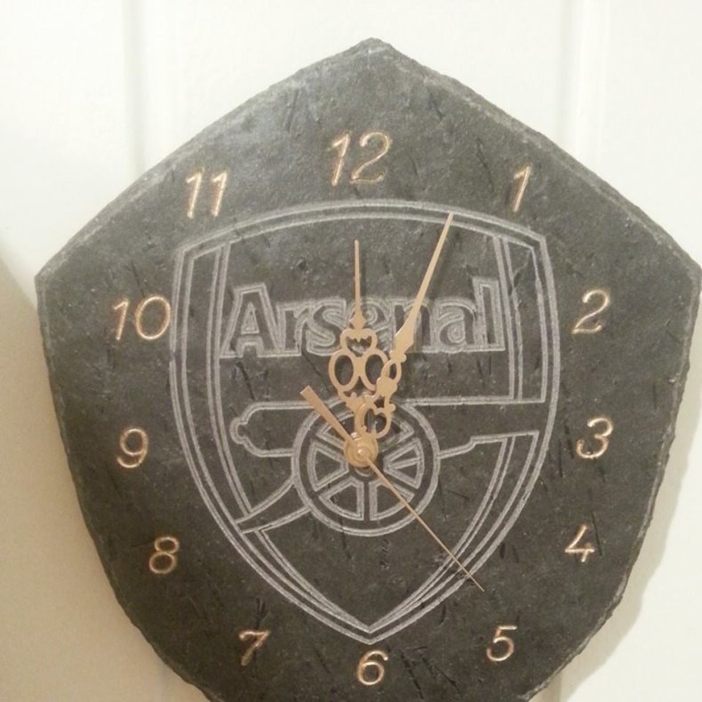 Skiferklokke Arsenal Logo