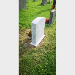 Gravstein Vinjeronden 60 x 40