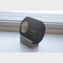 Skifer Barometer og klokke p� kleberstett