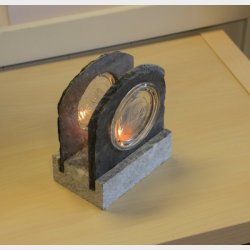 Telysholder M/Norgesglass og kleberstett